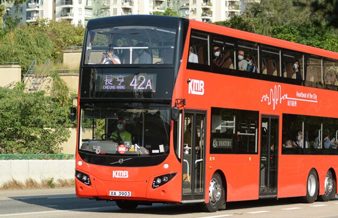 Piętrusy Volvo dotrą do Hong Kongu