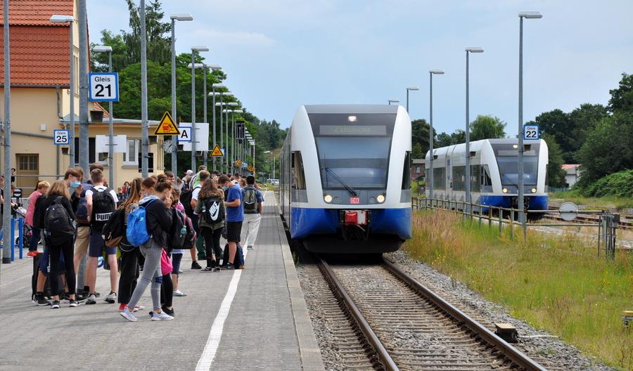 18-latkowie znów mogą bezpłatnie podróżować koleją po Europie