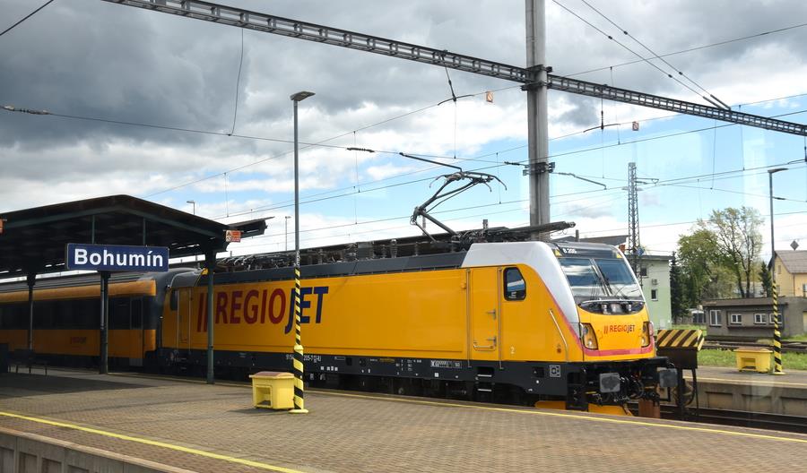RegioJet ma kolejne wielosystemowe Traxxy MS3. Mają wjechać do Polski RegioJet ma kolejne wielosystemowe Traxxy MS3. Mają wjechać do Polski