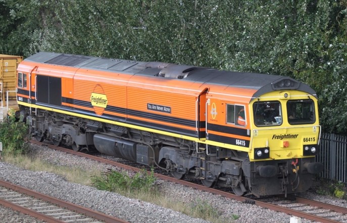 Lokomotywy elektryczne odstawione. Prąd za drogi!