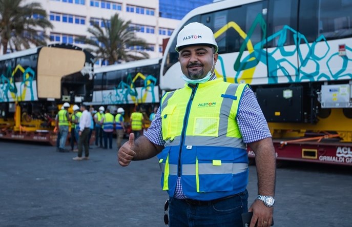 Alstom dostarczył do Kairu pierwsze pociągi jednoszynowe