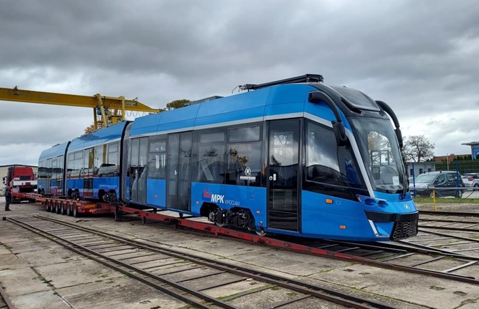 Wrocław z ofertami na dostawy do 40 nowych tramwajów. Dwóch startujących