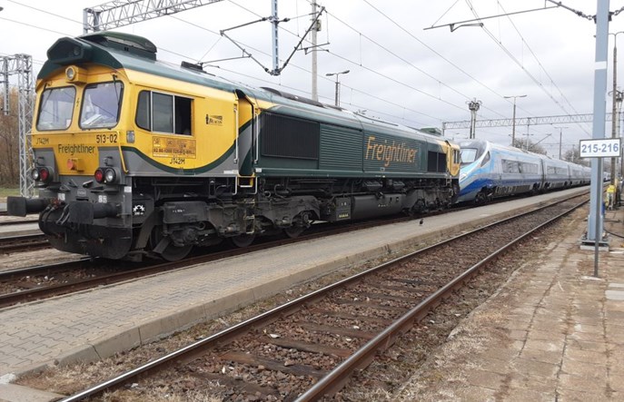 Pendolino ED250-001 wróciło na testy do Niemiec