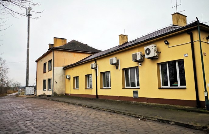 Wykluczenie transportowe: Czy zmniejsza je przystacyjny parking?  