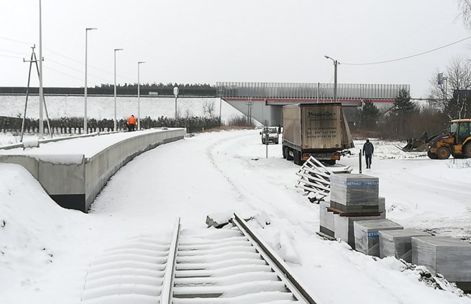 Skracanie godzin otwarcia linii kolejowej zniechęca przewoźników towarowych