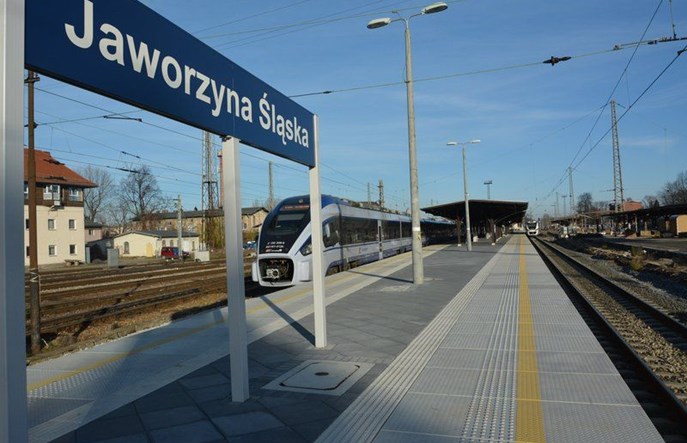 Kolej Plus: Dolny Śląsk przedstawił PLK cztery z pięciu projektów