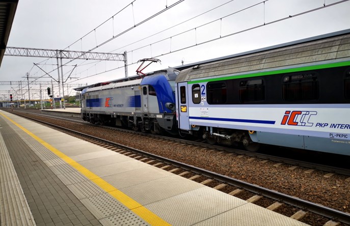 Angielski uniwersalnym językiem kolei w Europie? UTK sceptyczny 