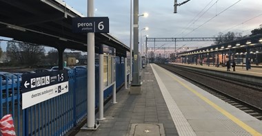 Nowy peron szósty w Lesznie. Powstał tuż obok peronu drugiego