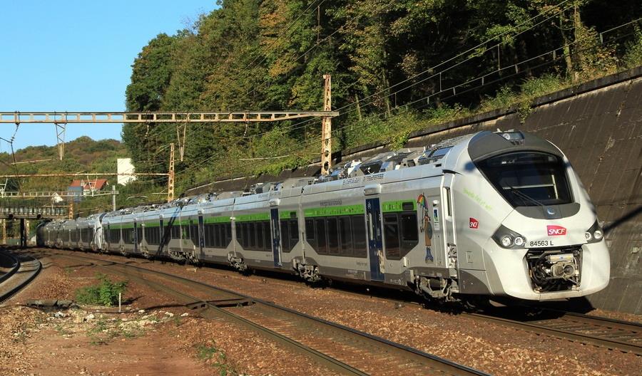 CAF przejmie od Alstomu produkcję pojazdów Coradia Polyvalent i Talent 3 CAF przejmie od Alstomu produkcję pojazdów Coradia Polyvalent i Talent 3