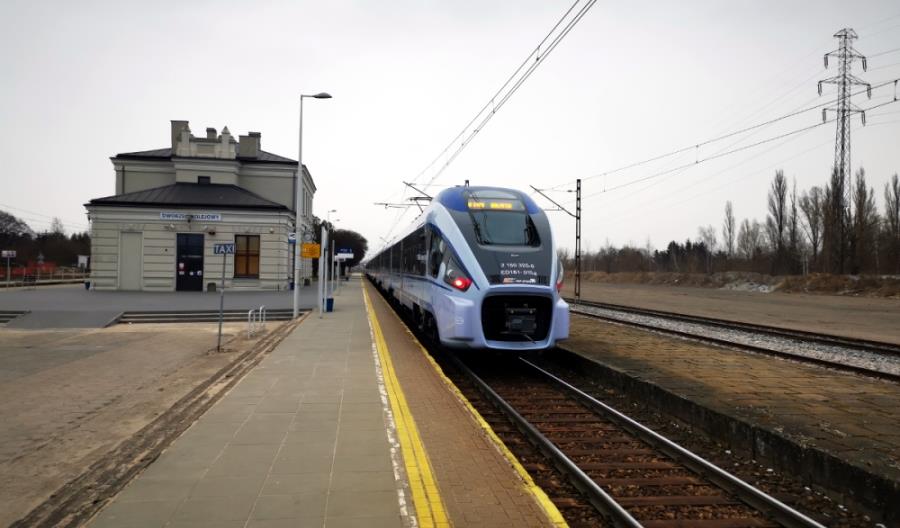 Nocne rozkomunikowanie pociągów PKP IC w Katowicach. Zabraknie czterech minut Nocne rozkomunikowanie pociągów PKP IC w Katowicach. Zabraknie czterech minut