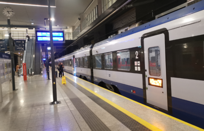 Dlaczego Łódź została pozbawiona pociągów nocnych? 