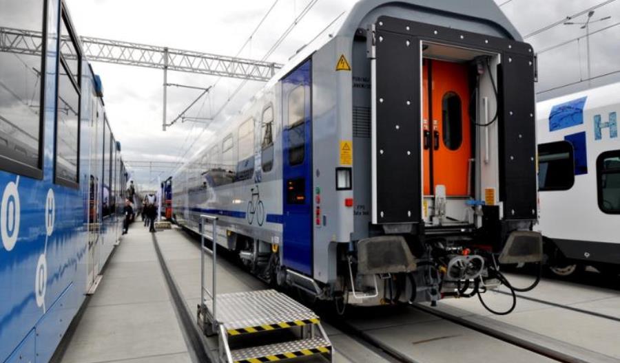 Pierwsze nowe wagony z Cegielskiego w PKP Intercity