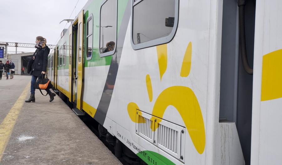 Mazowieckie. Powstaną nowe przystanki kolejowe w Groszowicach i Dąbrówce Zabłotniej Mazowieckie. Powstaną nowe przystanki kolejowe w Groszowicach i Dąbrówce Zabłotniej