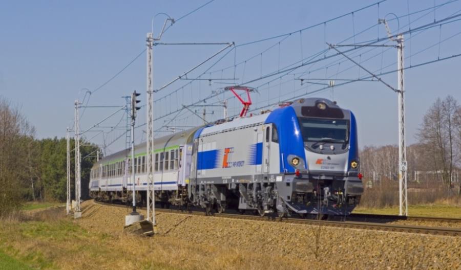 Koniec sporu zbiorowego w PKP Intercity. Będą podwyżki dla pracowników Koniec sporu zbiorowego w PKP Intercity. Będą podwyżki dla pracowników