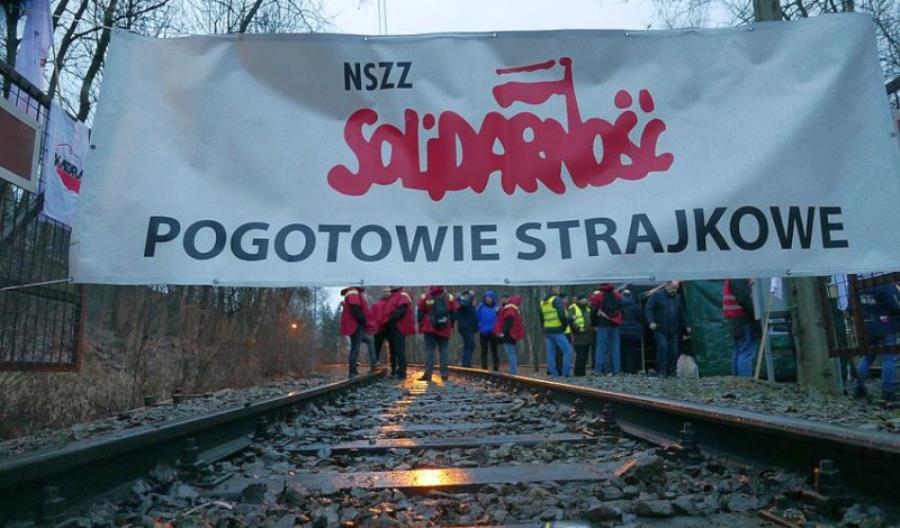 Górnicy znów zablokowali tory z kopalń Górnicy znów zablokowali tory z kopalń