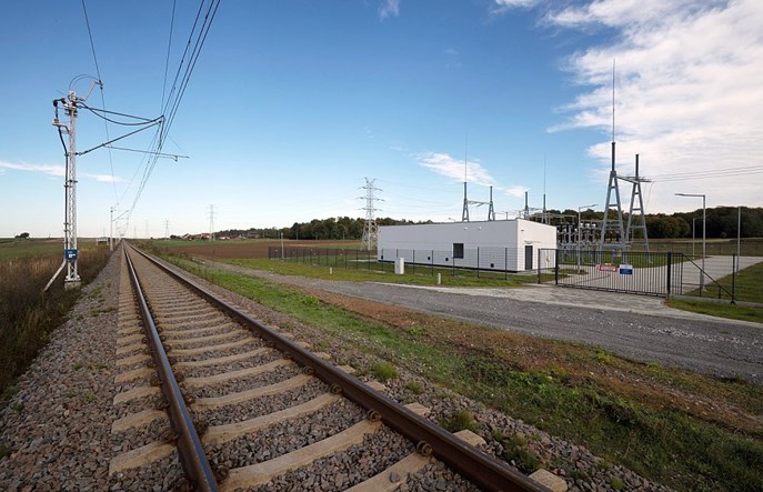 Podłęże – Piekiełko: Prawie 200 mln zł na podstacje. Wybrano firmy