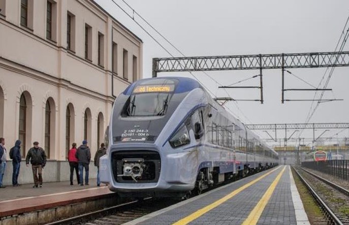 PKP IC podnosi ceny. Koniec biletu weekendowego