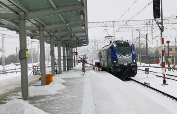 Kutno: Nowy tor na wiaduktach i moście. Trwają opóźnione prace 