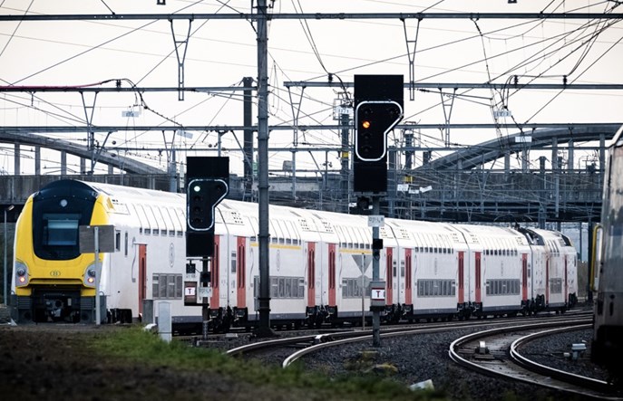 Alstom dostarczy kolejne wagony piętrowe na 200 km/h do Belgii