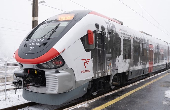 Ilu pasażerów pojechało pociągami przez Końskie? [dane]