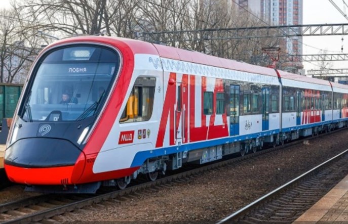 Kontrakt na tabor za blisko miliard dolarów