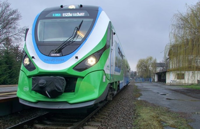 Podkarpackie ogłasza przetarg na tabor. W tym hybrydy