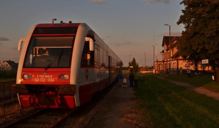 Kiedy pojedziemy pociągiem z Poznania do Bydgoszczy przez Kcynię i Nakło?