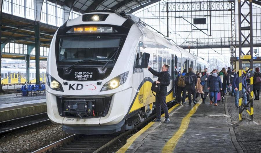 11 mln pasażerów Kolei Dolnośląskich w 2021 roku 11 mln pasażerów Kolei Dolnośląskich w 2021 roku