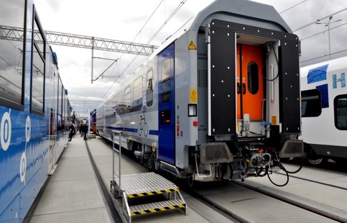 Wiemy w jakich pociągach pojadą nowe wagony 175A
