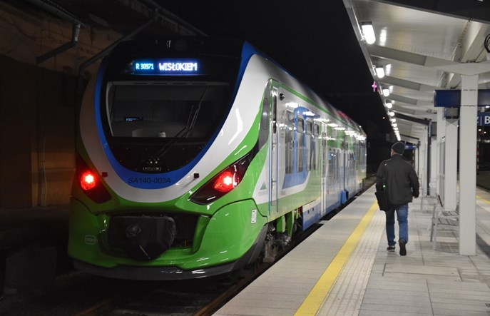 Linia Rzeszów – Strzyżów w przebudowie. Nowoczesne pociągi odstawione