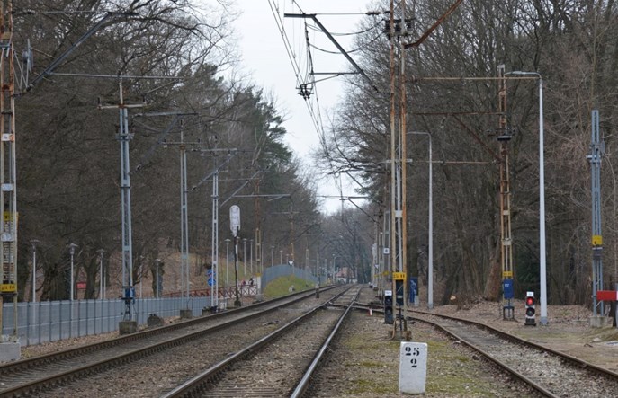 WKD po aukcji na drugi tor. Budowa ruszy pod koniec kwietnia?