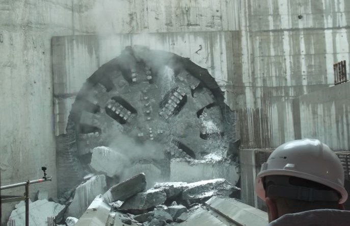 Pierwszy odcinek łódzkiego tunelu średnicowego wydrążony. Pierwsze pociągi pod koniec 2024 r.