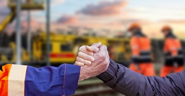 Pomoc dla Ukrainy – PKP Energetyka działa wspólnie z pracownikami