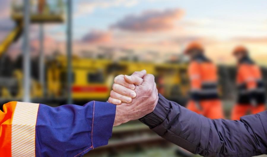 Pomoc dla Ukrainy – PKP Energetyka działa wspólnie z pracownikami Pomoc dla Ukrainy – PKP Energetyka działa wspólnie z pracownikami