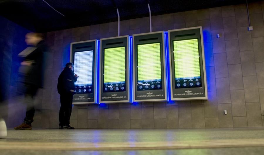PKP PLK. Ogromna awaria kilkunastu LCS. Wiele pociągów opóźnionych i odwołanych PKP PLK. Ogromna awaria kilkunastu LCS. Wiele pociągów opóźnionych i odwołanych