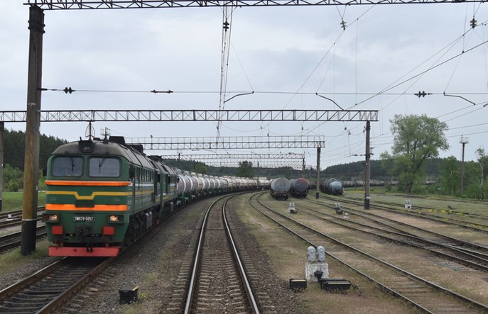 Doradca Zełeńskiego wzywa do dywersji na kolei za linią frontu