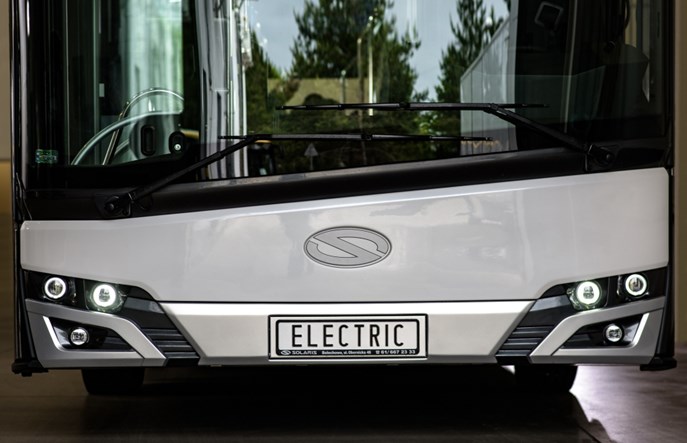 Elektryczne Solarisy na Sycylii
