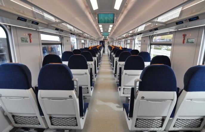 W PKP Intercity jest komplet bezprzedziałowych wagonów 175A z FPS