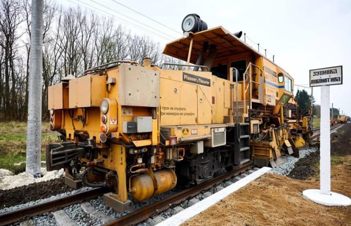 Koleje Ukraińskie wznowiły elektryfikację linii od Kowla do granicy z Polską