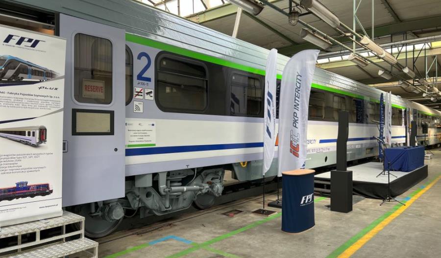 FPS z umową na modernizację 90 wagonów PKP Intercity