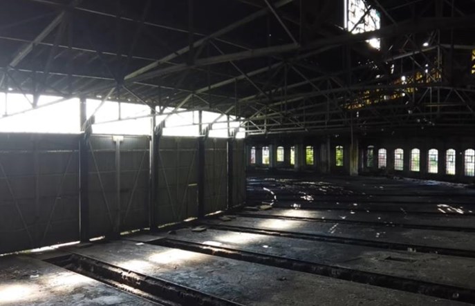 Katowice: Status zabytku nie przyniósł przełomu w sprawie nieczynnej parowozowni