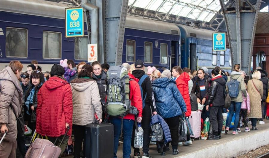 Koleje Ukraińskie: Postępuje ewakuacja z Kramatorska i Słowiańska Koleje Ukraińskie: Postępuje ewakuacja z Kramatorska i Słowiańska