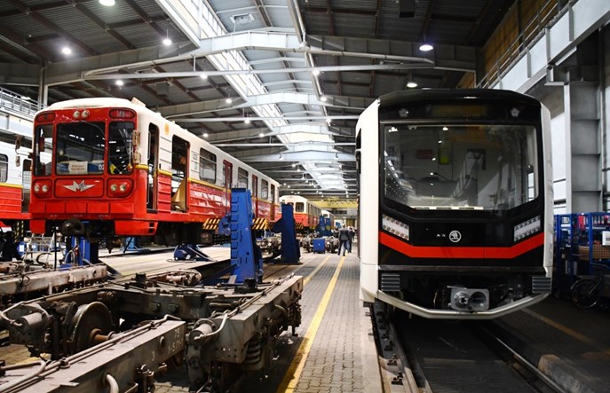 Metro: Temat wycofania pociągów rosyjskich pojawi się w przyszłym roku