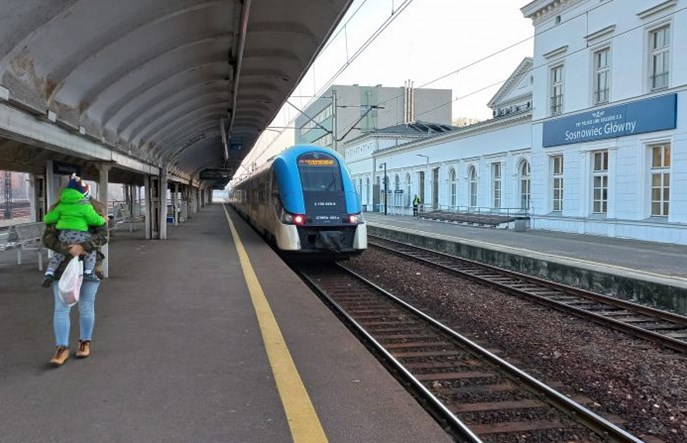 Drogo w przetargu na nowe tory do Katowic