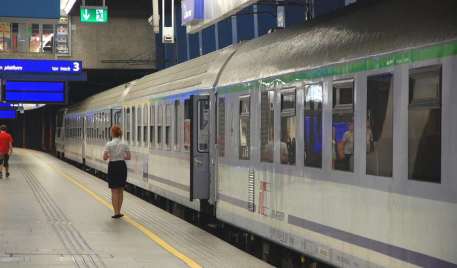 Z PKP Intercity po Warszawie, Bydgoszczy albo Trójmieście za 4 złote! Z PKP Intercity po Warszawie, Bydgoszczy albo Trójmieście za 4 złote!