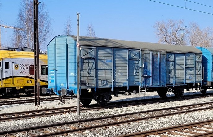 Nikt nie chciał wyremontować wagonów rowerowych KD
