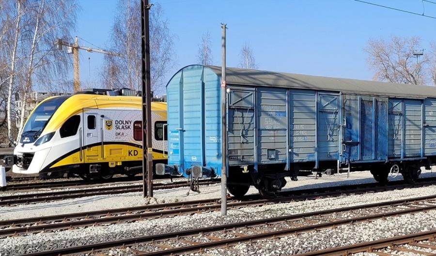 Nikt nie chciał wyremontować wagonów rowerowych KD Nikt nie chciał wyremontować wagonów rowerowych KD