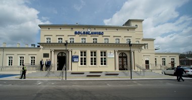 Dworzec w Bolesławcu otwarty dla podróżnych [zdjęcia]