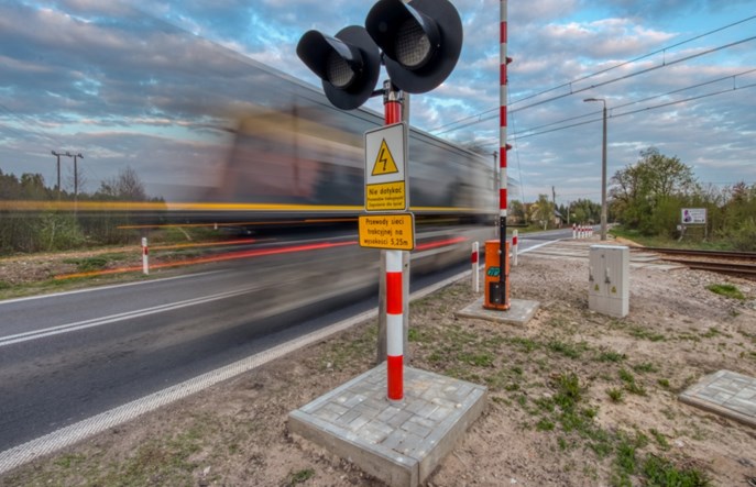 PKP PLK: Przejazdy coraz bezpieczniejsze