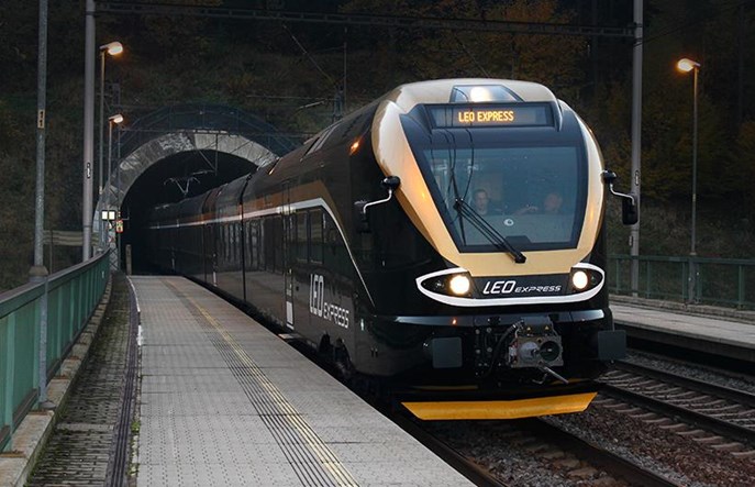 Więcej pociągów Leo Express z Pragi do Krakowa. Co z RegioJetem?